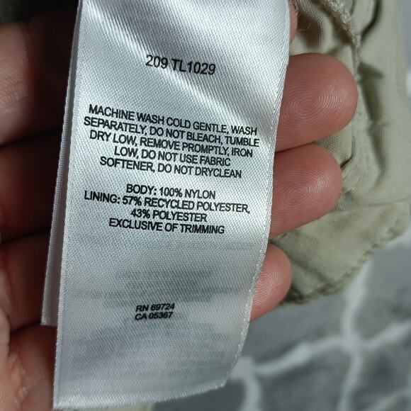 Columbia Titanium Vest Womens Small Khaki Omni-Dry Lightweight Hiking Full Zip - Picture 9 of 10